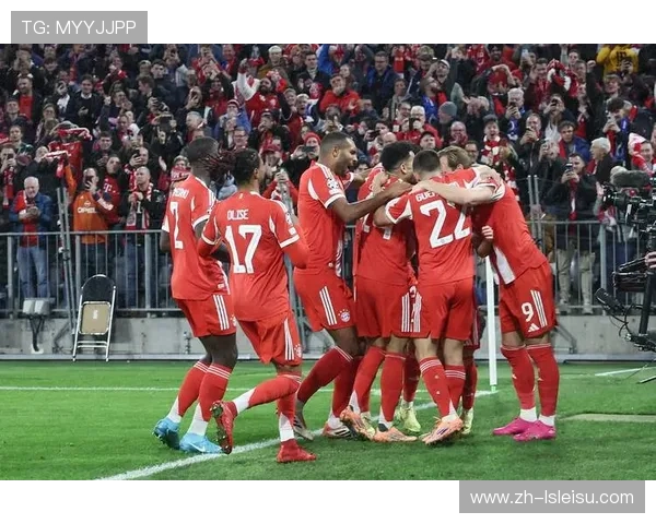 十人拜仁客场2-1力克巴黎，迪亚斯闪击后染红仍取16连胜